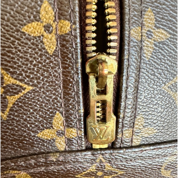 2 Hour SALE!!! Vintage Louis Vuitton Trouville handbag - Picture 13 of 16